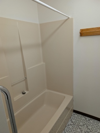 401 Mallard, WINNEBAGO, Illinois 61088, 3 Bedrooms Bedrooms, ,2 BathroomsBathrooms,House,For Sale,Mallard,202605079