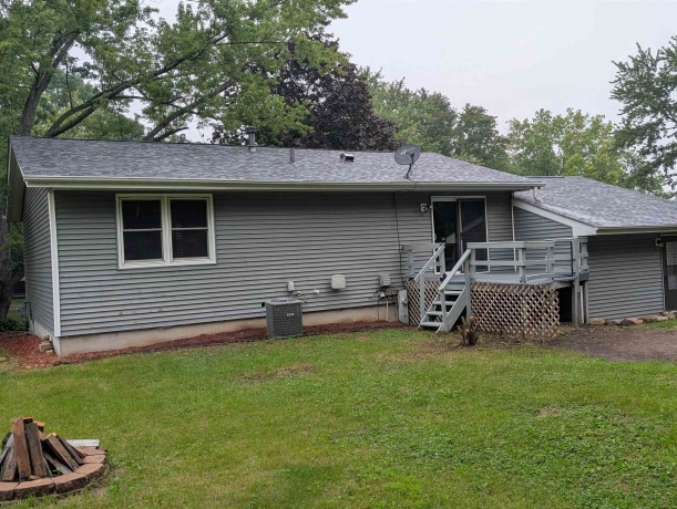 401 Mallard, WINNEBAGO, Illinois 61088, 3 Bedrooms Bedrooms, ,2 BathroomsBathrooms,House,For Sale,Mallard,202605079