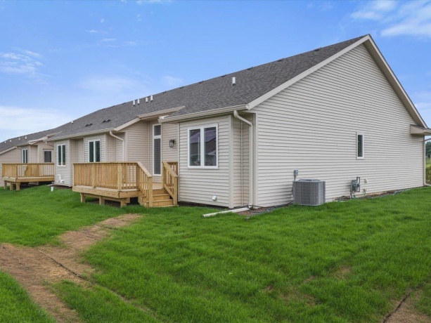 309 Pershing, STILLMAN VALLEY, Illinois 61084, 3 Bedrooms Bedrooms, ,3 BathroomsBathrooms,Condominium,For Sale,Pershing,202605078