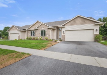 311 Pershing, STILLMAN VALLEY, Illinois 61084, 3 Bedrooms Bedrooms, ,3 BathroomsBathrooms,Condominium,For Sale,Pershing,202605080