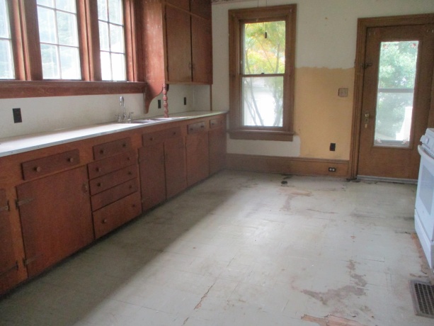 151 Jones, OTTAWA, Illinois 61350, 3 Bedrooms Bedrooms, ,1 BathroomBathrooms,House,For Sale,Jones,202605082