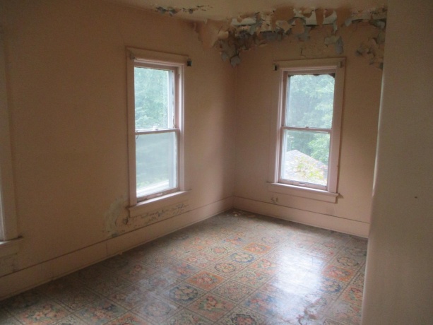 151 Jones, OTTAWA, Illinois 61350, 3 Bedrooms Bedrooms, ,1 BathroomBathrooms,House,For Sale,Jones,202605082