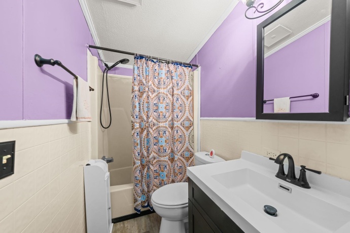 8511 Fig Tree Lane, ROSCOE, Illinois 61073, 3 Bedrooms Bedrooms, ,2 BathroomsBathrooms,House,For Sale,Fig Tree Lane,202605085
