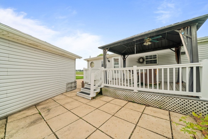 8511 Fig Tree Lane, ROSCOE, Illinois 61073, 3 Bedrooms Bedrooms, ,2 BathroomsBathrooms,House,For Sale,Fig Tree Lane,202605085