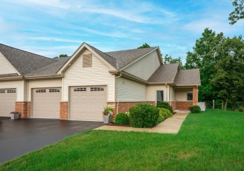6294 PARKS EDGE, LOVES PARK, Illinois 61111, 2 Bedrooms Bedrooms, ,2 BathroomsBathrooms,Condominium,For Sale,PARKS EDGE,202605089