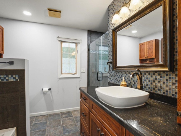 1718 Jacoby, ROCKFORD, Illinois 61107, 4 Bedrooms Bedrooms, ,2 BathroomsBathrooms,House,For Sale,Jacoby,202605091