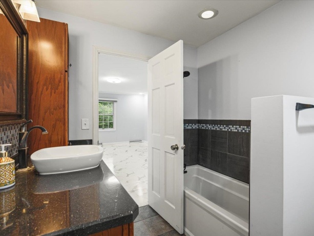 1718 Jacoby, ROCKFORD, Illinois 61107, 4 Bedrooms Bedrooms, ,2 BathroomsBathrooms,House,For Sale,Jacoby,202605091
