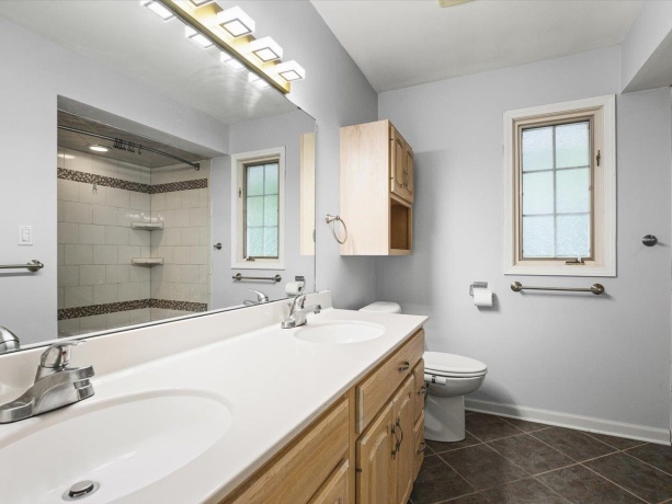 1718 Jacoby, ROCKFORD, Illinois 61107, 4 Bedrooms Bedrooms, ,2 BathroomsBathrooms,House,For Sale,Jacoby,202605091