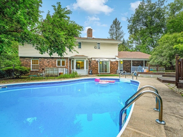 1718 Jacoby, ROCKFORD, Illinois 61107, 4 Bedrooms Bedrooms, ,2 BathroomsBathrooms,House,For Sale,Jacoby,202605091
