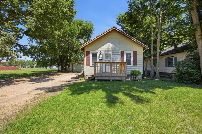 2930 Lapey, ROCKFORD, Illinois 61109, 2 Bedrooms Bedrooms, ,1 BathroomBathrooms,House,For Sale,Lapey,202605092