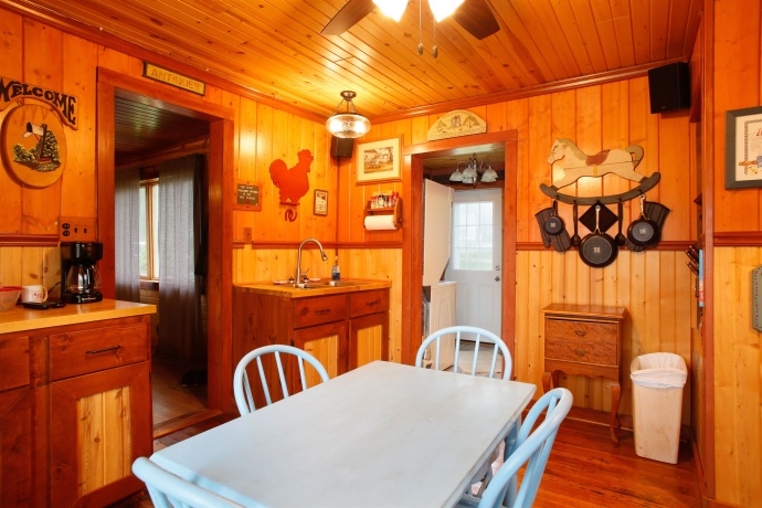 216 Main, WARREN, Illinois 61087, 2 Bedrooms Bedrooms, ,1 BathroomBathrooms,House,For Sale,Main,202605093