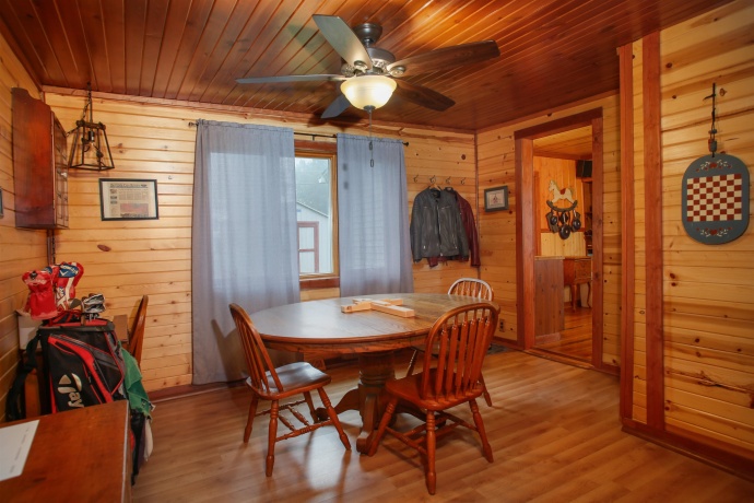 216 Main, WARREN, Illinois 61087, 2 Bedrooms Bedrooms, ,1 BathroomBathrooms,House,For Sale,Main,202605093