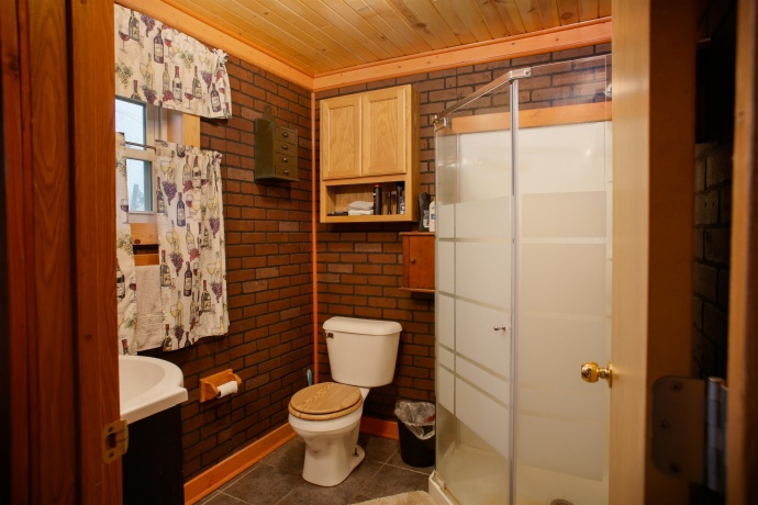 216 Main, WARREN, Illinois 61087, 2 Bedrooms Bedrooms, ,1 BathroomBathrooms,House,For Sale,Main,202605093