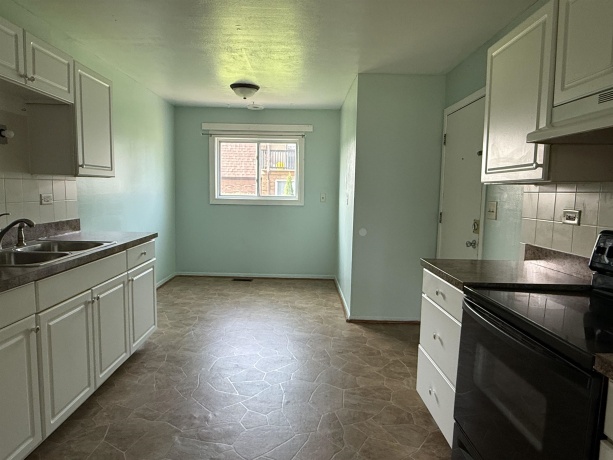 1020 9th, HARVARD, Illinois 60033, ,3 - 4 Units,For Sale,9th,202605097