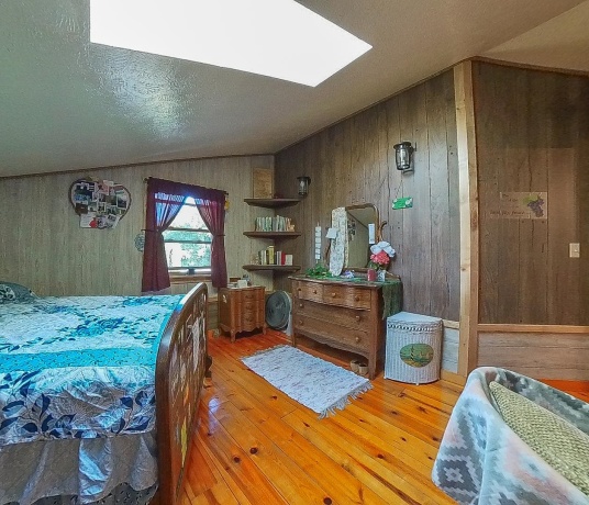1915 Kent, PEARL CITY, Illinois 61062, 6 Bedrooms Bedrooms, ,2 BathroomsBathrooms,House,For Sale,Kent,202605099