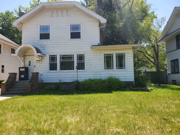910 Garfield, ROCKFORD, Illinois 61103, 4 Bedrooms Bedrooms, ,2 BathroomsBathrooms,House,For Sale,Garfield,202603036