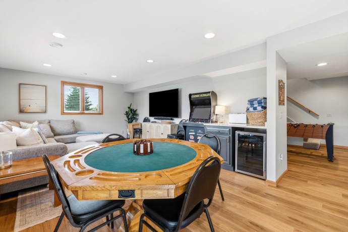 2 Augusta, GALENA, Illinois 61036, 5 Bedrooms Bedrooms, ,4 BathroomsBathrooms,House,For Sale,Augusta,202605102