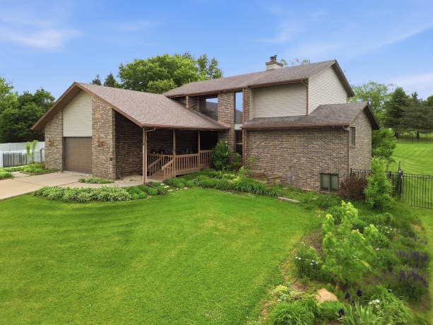 3261 Silver Ridge, OREGON, Illinois 61061, 3 Bedrooms Bedrooms, ,4 BathroomsBathrooms,House,For Sale,Silver Ridge,202602968