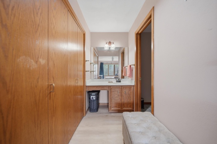 3261 Silver Ridge, OREGON, Illinois 61061, 3 Bedrooms Bedrooms, ,4 BathroomsBathrooms,House,For Sale,Silver Ridge,202602968
