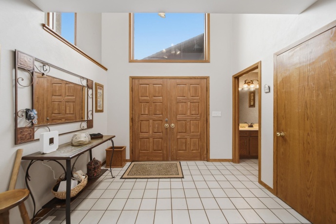 3261 Silver Ridge, OREGON, Illinois 61061, 3 Bedrooms Bedrooms, ,4 BathroomsBathrooms,House,For Sale,Silver Ridge,202602968