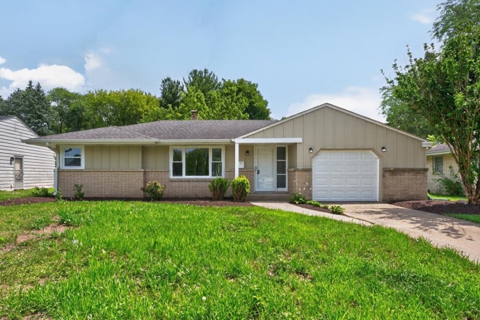 1904 Beckett, ROCKFORD, Illinois 61108, 2 Bedrooms Bedrooms, ,1 BathroomBathrooms,House,For Sale,Beckett,202604846