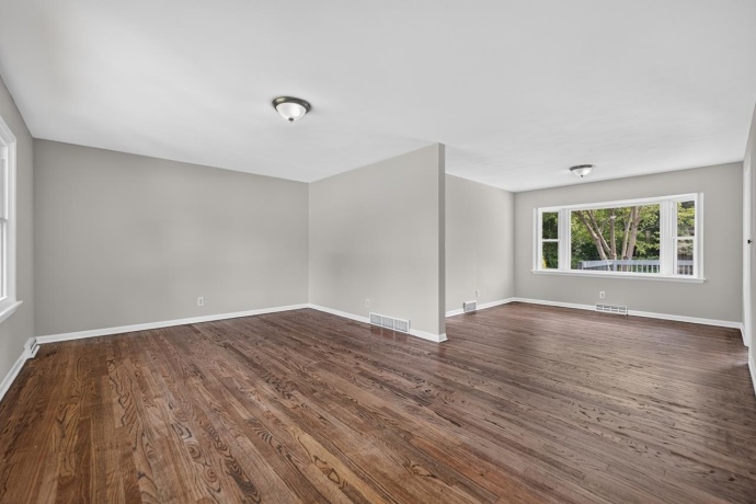 1904 Beckett, ROCKFORD, Illinois 61108, 2 Bedrooms Bedrooms, ,1 BathroomBathrooms,House,For Sale,Beckett,202604846