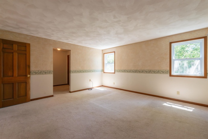 23 Elizabeth, FREEPORT, Illinois 61032, 4 Bedrooms Bedrooms, ,2 BathroomsBathrooms,House,For Sale,Elizabeth,202604422