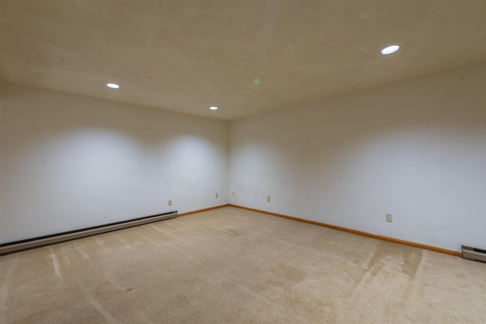 23 Elizabeth, FREEPORT, Illinois 61032, 4 Bedrooms Bedrooms, ,2 BathroomsBathrooms,House,For Sale,Elizabeth,202604422