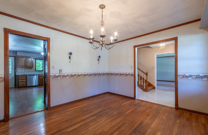 23 Elizabeth, FREEPORT, Illinois 61032, 4 Bedrooms Bedrooms, ,2 BathroomsBathrooms,House,For Sale,Elizabeth,202604422