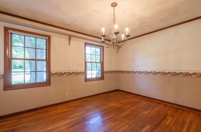 23 Elizabeth, FREEPORT, Illinois 61032, 4 Bedrooms Bedrooms, ,2 BathroomsBathrooms,House,For Sale,Elizabeth,202604422