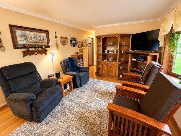 6007 Hollis, LOVES PARK, Illinois 61111, 3 Bedrooms Bedrooms, ,2 BathroomsBathrooms,House,For Sale,Hollis,202605103