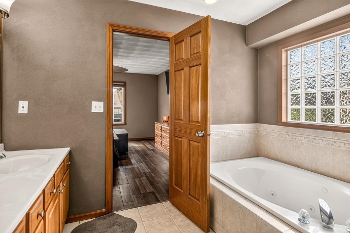11074 Lemon Grass, ROSCOE, Illinois 61073, 5 Bedrooms Bedrooms, ,3 BathroomsBathrooms,House,For Sale,Lemon Grass,202605104