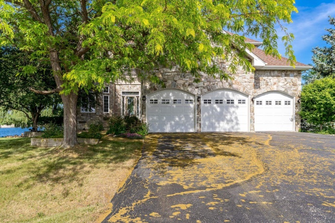 12755 Westbrook, WINNEBAGO, Illinois 61088, 4 Bedrooms Bedrooms, ,3 BathroomsBathrooms,House,For Sale,Westbrook,202603130