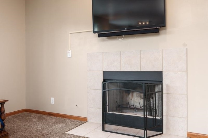 7238 PRICE, MACHESNEY PARK, Illinois 61115, 3 Bedrooms Bedrooms, ,2 BathroomsBathrooms,House,For Sale,PRICE,202605105