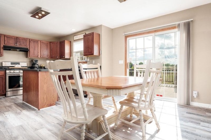 7238 PRICE, MACHESNEY PARK, Illinois 61115, 3 Bedrooms Bedrooms, ,2 BathroomsBathrooms,House,For Sale,PRICE,202605105