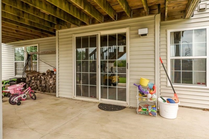 7238 PRICE, MACHESNEY PARK, Illinois 61115, 3 Bedrooms Bedrooms, ,2 BathroomsBathrooms,House,For Sale,PRICE,202605105