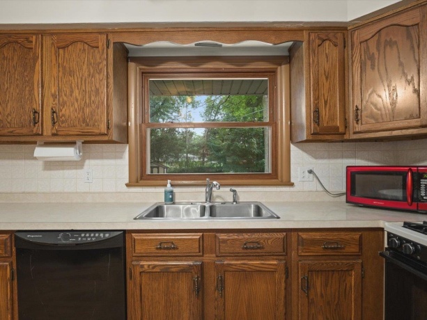 3803 Kentucky, ROCKFORD, Illinois 61108, 2 Bedrooms Bedrooms, ,1 BathroomBathrooms,House,For Sale,Kentucky,202605107