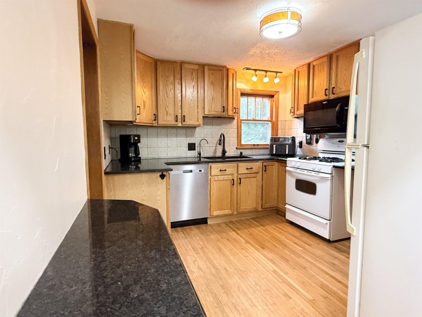 1304 BROWNWOOD, ROCKFORD, Illinois 61107, 3 Bedrooms Bedrooms, ,1 BathroomBathrooms,House,For Sale,BROWNWOOD,202605108