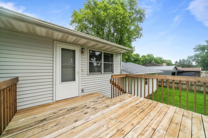 11320 2nd, ROSCOE, Illinois 61073, 4 Bedrooms Bedrooms, ,2 BathroomsBathrooms,House,For Sale,2nd,202605109