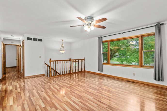 11320 2nd, ROSCOE, Illinois 61073, 4 Bedrooms Bedrooms, ,2 BathroomsBathrooms,House,For Sale,2nd,202605109