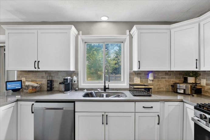 3296 Trainer, ROCKFORD, Illinois 61114, 4 Bedrooms Bedrooms, ,2 BathroomsBathrooms,House,For Sale,Trainer,202605110