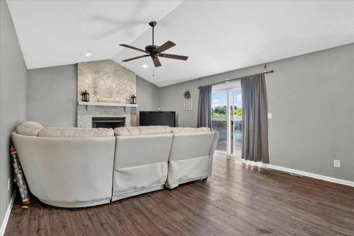 3296 Trainer, ROCKFORD, Illinois 61114, 4 Bedrooms Bedrooms, ,2 BathroomsBathrooms,House,For Sale,Trainer,202605110