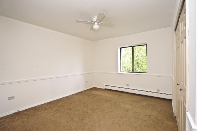 126 La Londe, ADDISON, Illinois 60101, 1 Bedroom Bedrooms, ,1 BathroomBathrooms,Condominium,For Sale,La Londe,202604058
