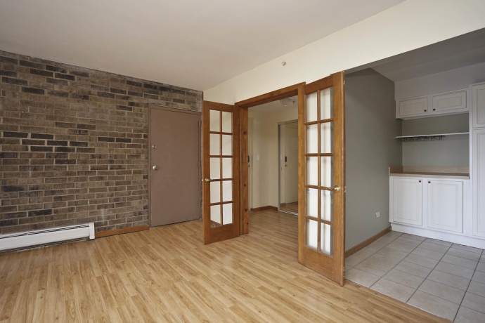 126 La Londe, ADDISON, Illinois 60101, 1 Bedroom Bedrooms, ,1 BathroomBathrooms,Condominium,For Sale,La Londe,202604058