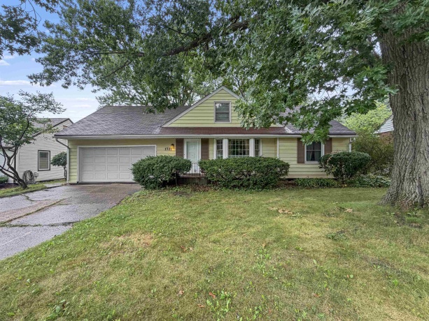 1721 PARKVIEW, ROCKFORD, Illinois 61107, 4 Bedrooms Bedrooms, ,2 BathroomsBathrooms,House,For Sale,PARKVIEW,202605115