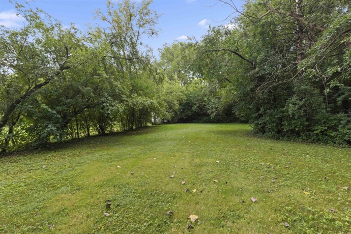 1721 PARKVIEW, ROCKFORD, Illinois 61107, 4 Bedrooms Bedrooms, ,2 BathroomsBathrooms,House,For Sale,PARKVIEW,202605115