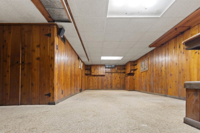 1721 PARKVIEW, ROCKFORD, Illinois 61107, 4 Bedrooms Bedrooms, ,2 BathroomsBathrooms,House,For Sale,PARKVIEW,202605115
