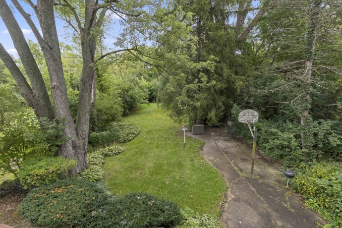 1721 PARKVIEW, ROCKFORD, Illinois 61107, 4 Bedrooms Bedrooms, ,2 BathroomsBathrooms,House,For Sale,PARKVIEW,202605115