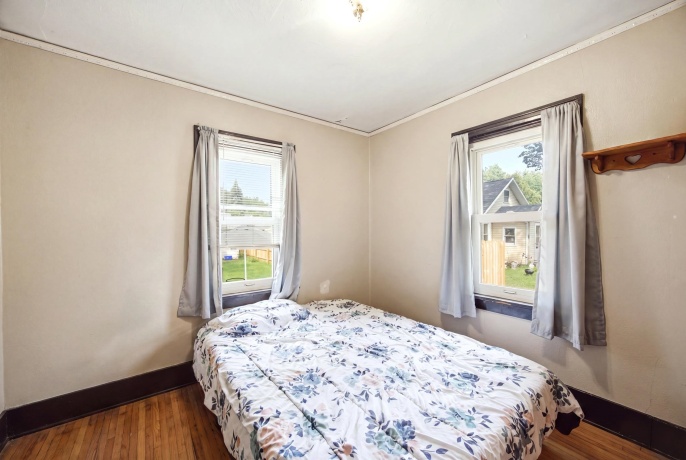 502 Barnum, ROCKFORD, Illinois 61109, 3 Bedrooms Bedrooms, ,1 BathroomBathrooms,House,For Sale,Barnum,202605118