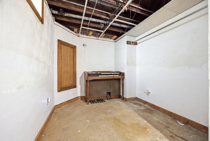 502 Barnum, ROCKFORD, Illinois 61109, 3 Bedrooms Bedrooms, ,1 BathroomBathrooms,House,For Sale,Barnum,202605118